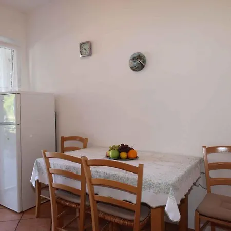 In - Insel Krk 13454 Šilo