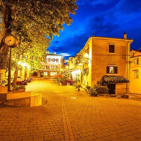 In - Insel Krk 13454 Šilo